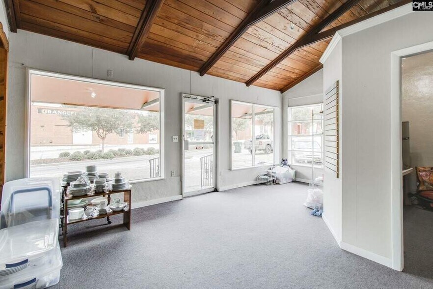 More Photos Of 750 Russell St, Orangeburg Freestanding For Sale