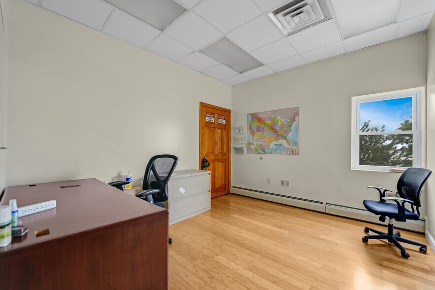 More Photos Of 86 Macarthur Dr, New Bedford Warehouse For Sale