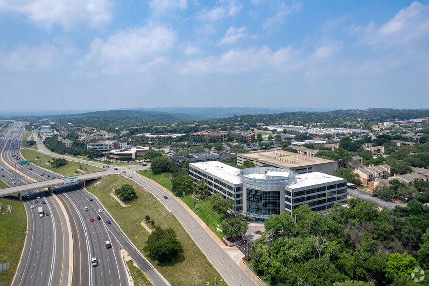 More Photos Of 7000 N Mopac Expy, Austin Office For Sale