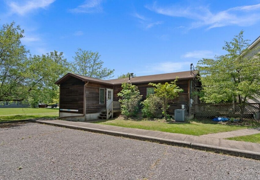 More Photos Of , Montgomery Office For Sale