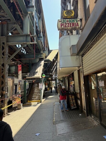 More Photos Of 294 Broadway, Brooklyn Apartments For Sale