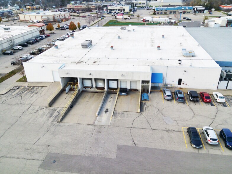 More Photos Of 1818 Milton Ave, Janesville Freestanding For Lease