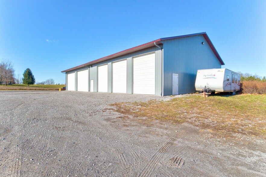 More Photos Of 5773 E Main Street Rd, Batavia Warehouse For Lease