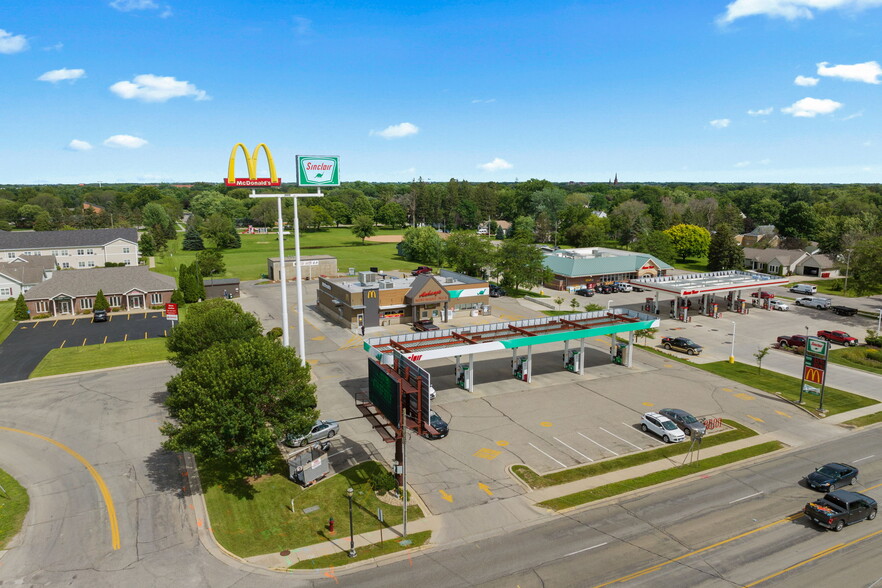 More Photos Of 1400 14th St NW, Austin Service Station For Sale