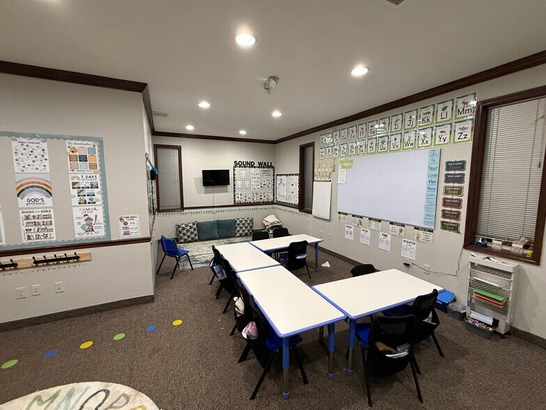 More Photos Of 636 Old Liverpool Rd, Liverpool Office For Sale