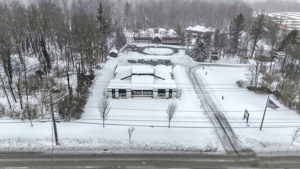 More Photos Of 1929 E Royalton Rd, Broadview Heights Office For Lease