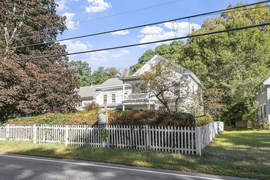 Primary Photo Of 68 Brattleboro Road, Hinsdale Loft Creative Space For Sale