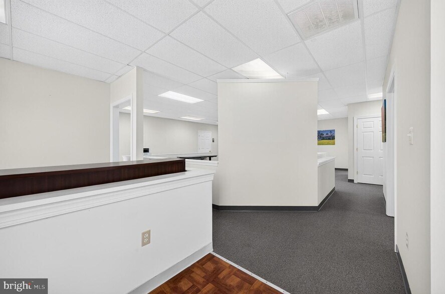 More Photos Of 7119 Salem Fields Blvd, Fredericksburg Office For Lease