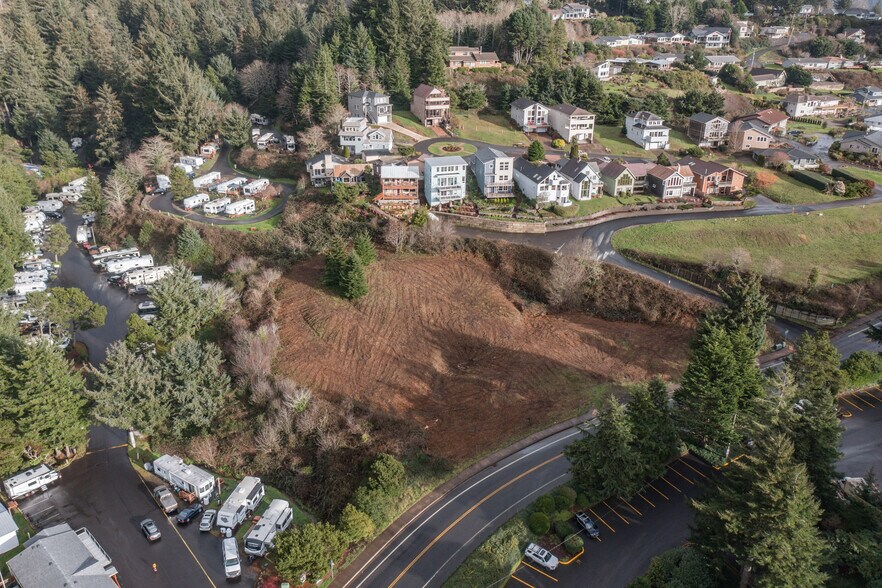 More Photos Of 1005 SE Bay Blvd, Newport Land For Sale