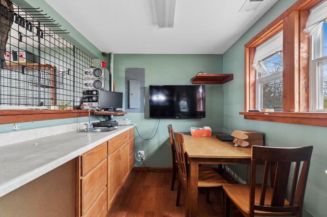 More Photos Of 20922 W Il Route 176, Mundelein Service For Sale