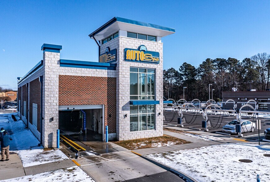 More Photos Of 612 N Main St, Kilmarnock Carwash For Sale