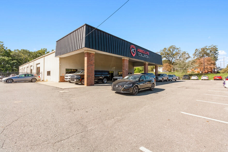 Primary Photo Of 2208 E Dixon Blvd, Shelby General Retail For Sale