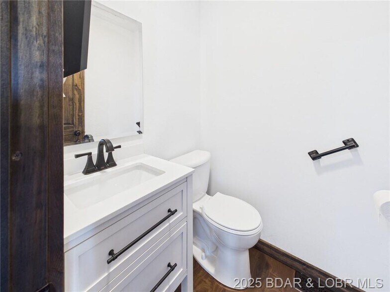 More Photos Of 310 N Main St, Gravois Mills Office Residential For Sale