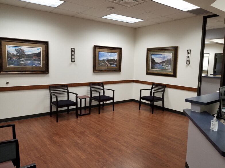 More Photos Of 11212 State Highway 151, San Antonio Medical For Lease