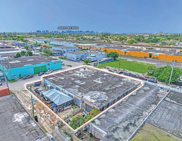More Photos Of 205 W 22nd St, Hialeah Warehouse For Sale