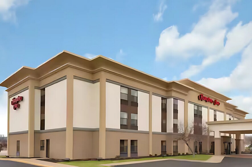 More Photos Of 4253 Burbank Rd, Wooster Hotel For Sale