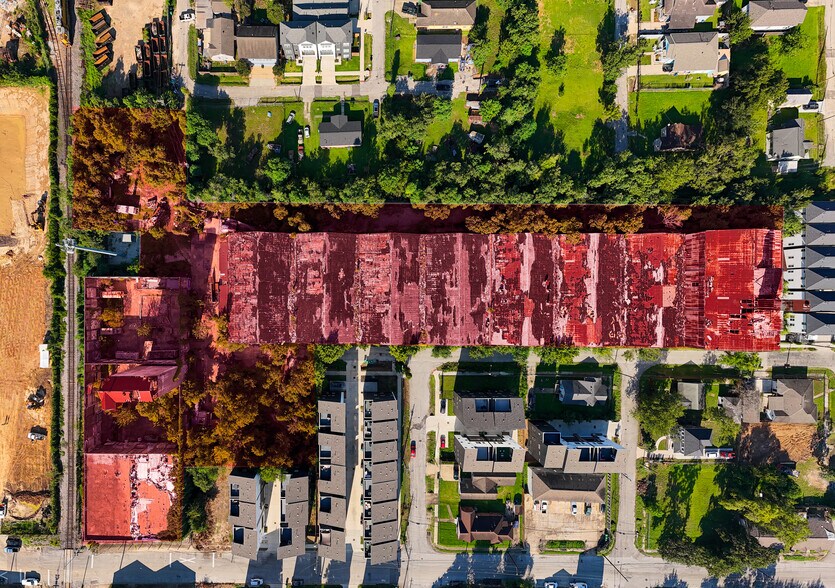 More Photos Of 421 Schweikhardt St, Houston Industrial For Sale