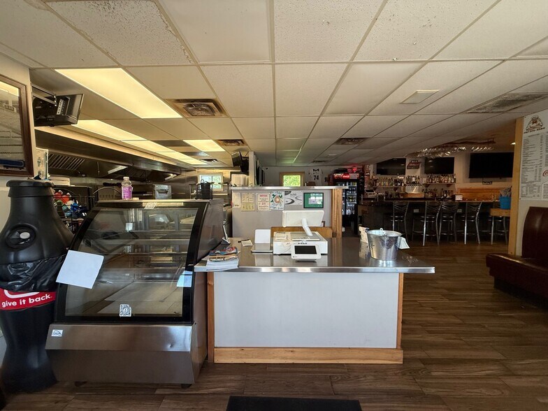 Primary Photo Of 129 Sabattus Rd, Sabattus Restaurant For Sale