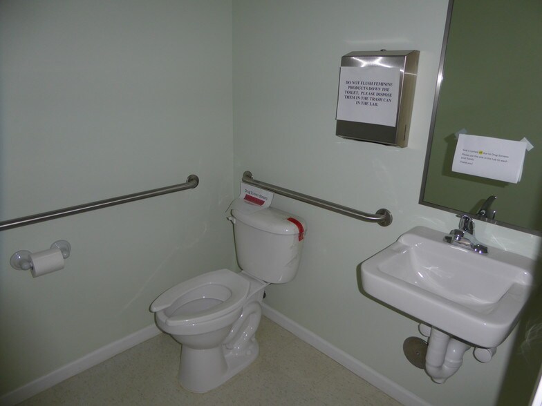 More Photos Of 3200 Croasdaile Dr, Durham Medical For Lease