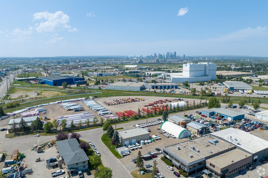More Photos Of 4980 28th St SE, Calgary Warehouse For Sale