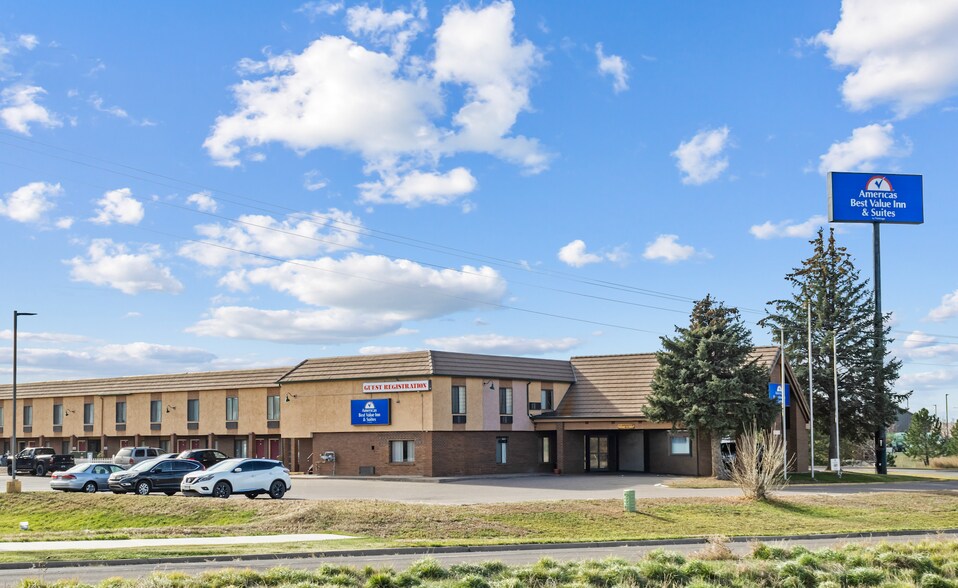More Photos Of 4333 E Mulberry St, Fort Collins Hotel For Sale