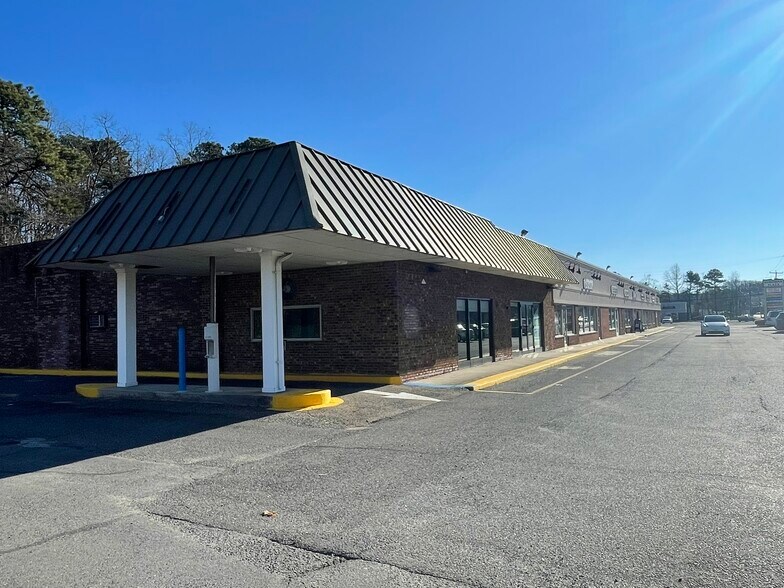 More Photos Of 365 Spotswood Englishtown Rd, Monroe Township Storefront Retail Office For Lease