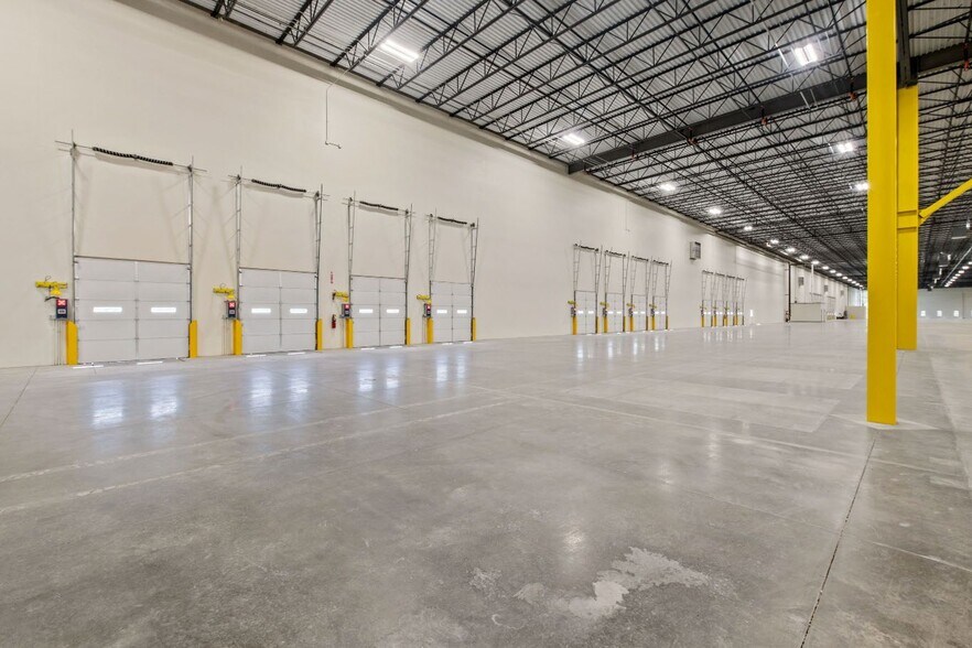 More Photos Of 1101 Unix Dr, Morganton Warehouse For Lease