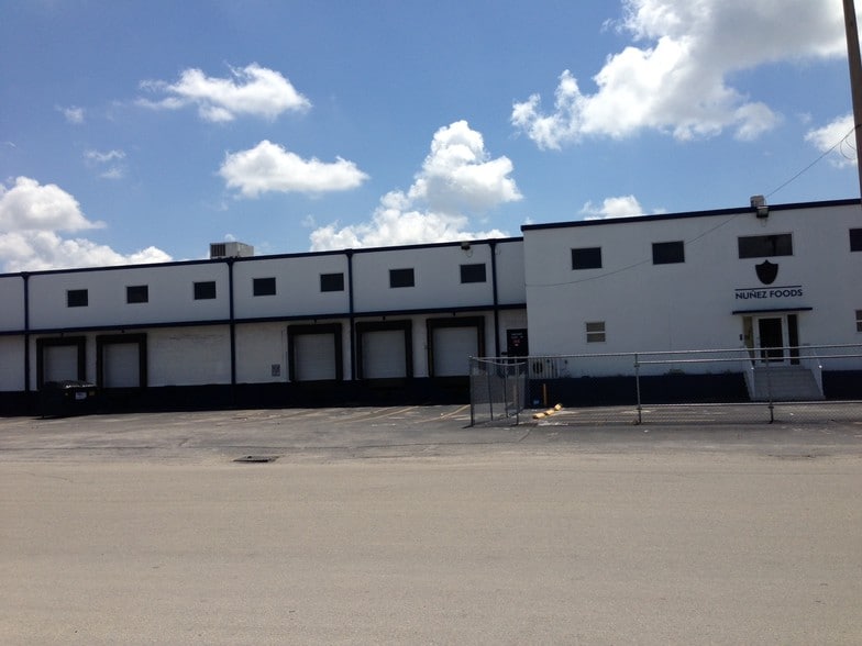 More Photos Of 6831 NW 37th Ave, Miami Refrigeration Cold Storage For Lease