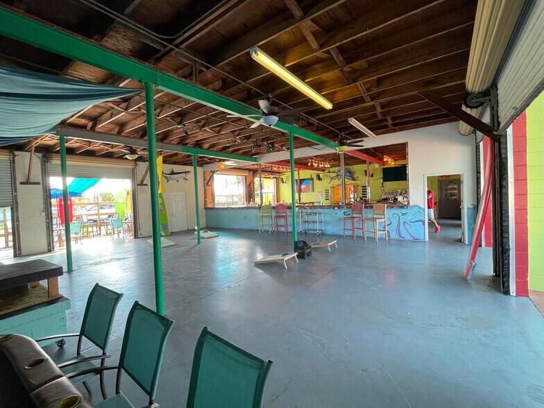 More Photos Of 301 S Belcher Rd, Clearwater Restaurant For Sale