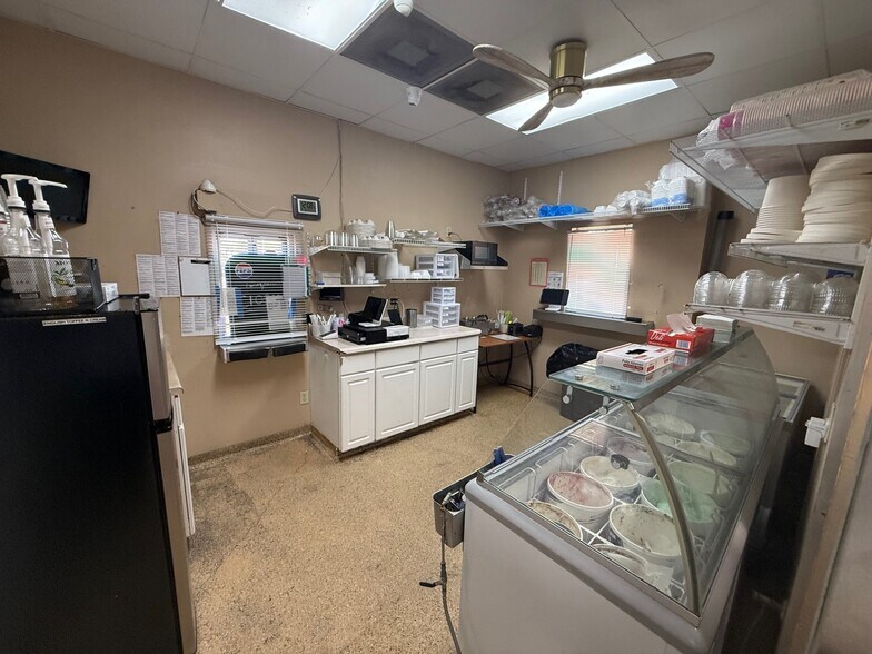 More Photos Of 2521 French Ave, Sanford Fast Food For Sale