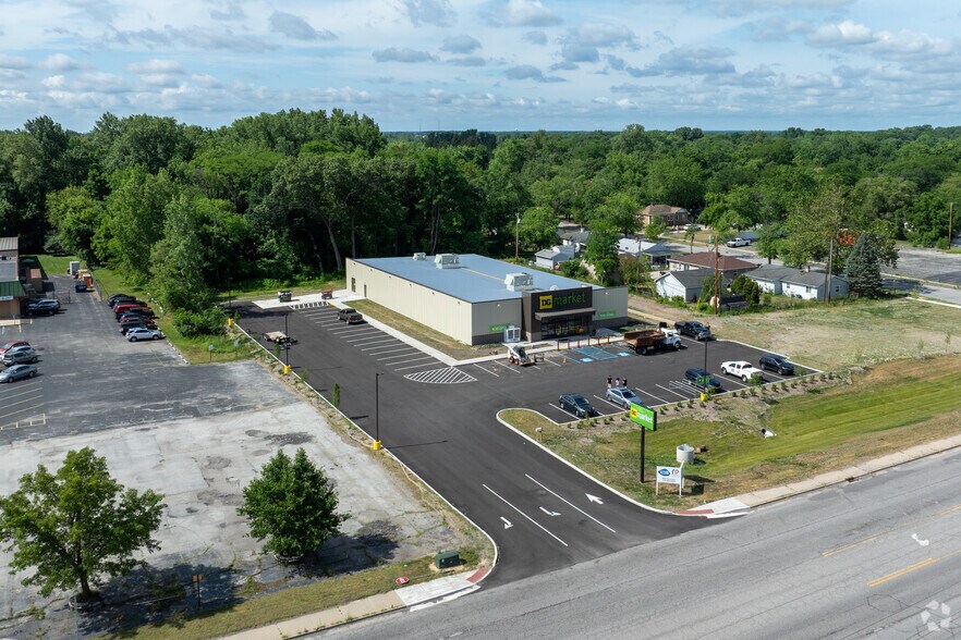 More Photos Of 3501 W 37th Ave, Hobart Convenience Store For Sale