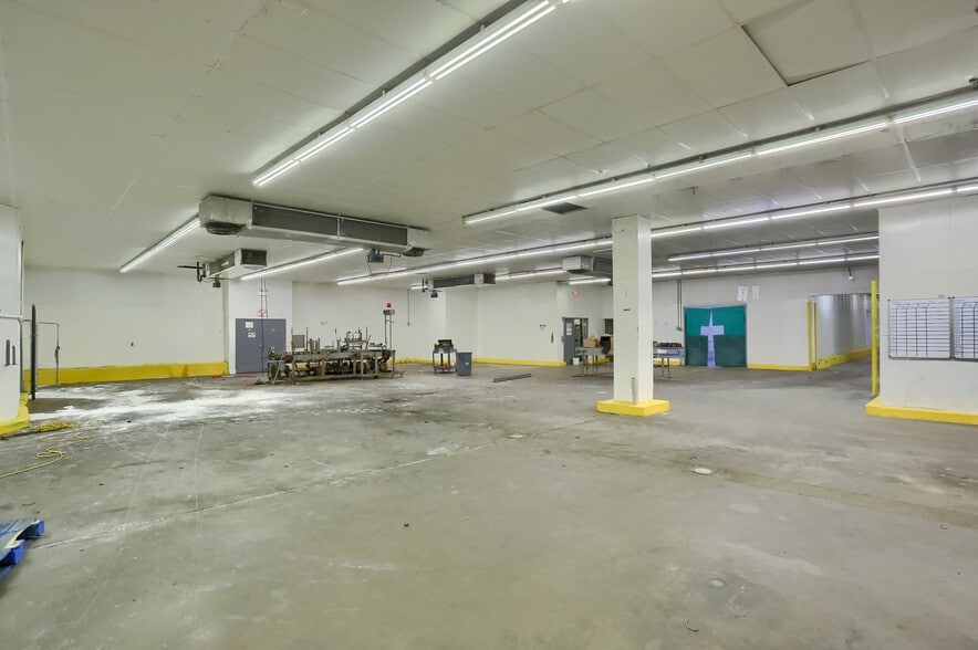More Photos Of 144-148 Pennsylvania Ave, Charleroi Food Processing For Sale