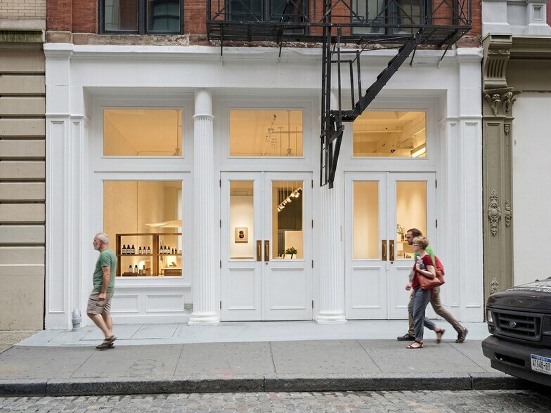 More Photos Of 52 Greene St, New York Storefront Retail Office For Lease