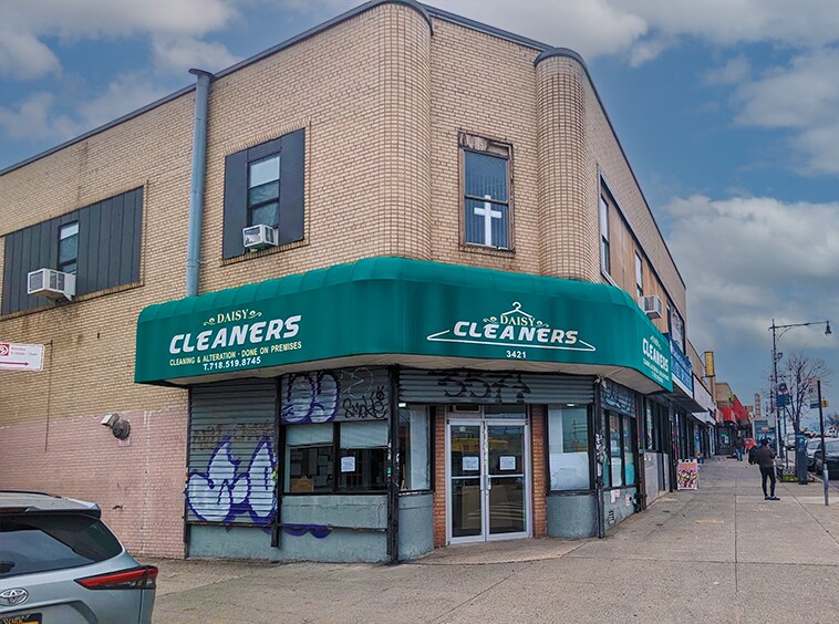 More Photos Of 3421-3439 Boston Rd, Bronx Storefront Retail Office For Lease