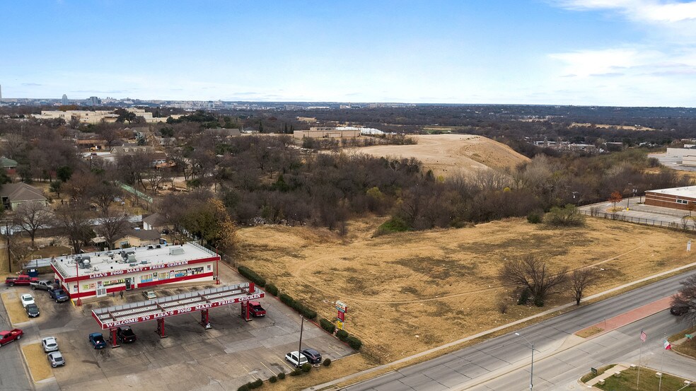 More Photos Of 2150 Ephriham Ave, Fort Worth Land For Sale