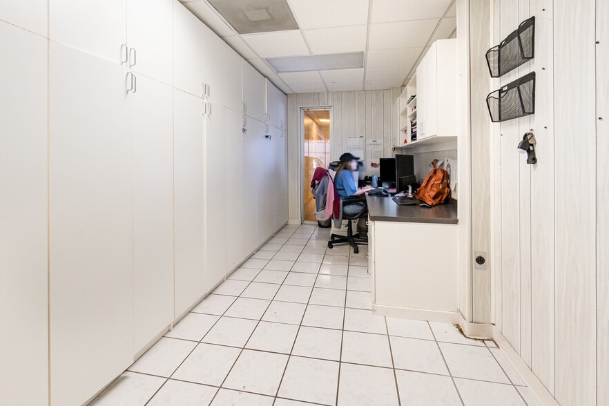 More Photos Of , Orlando Industrial For Sale