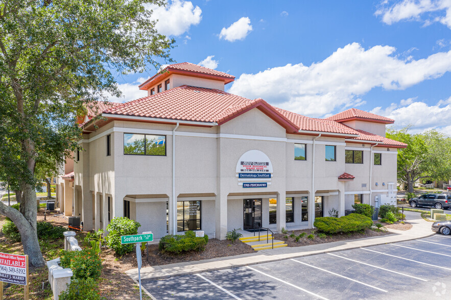 Primary Photo Of 150 Southpark Blvd, Saint Augustine Medical For Lease