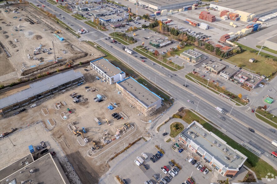 More Photos Of 35 Gateway Blvd, Brampton Storefront For Lease