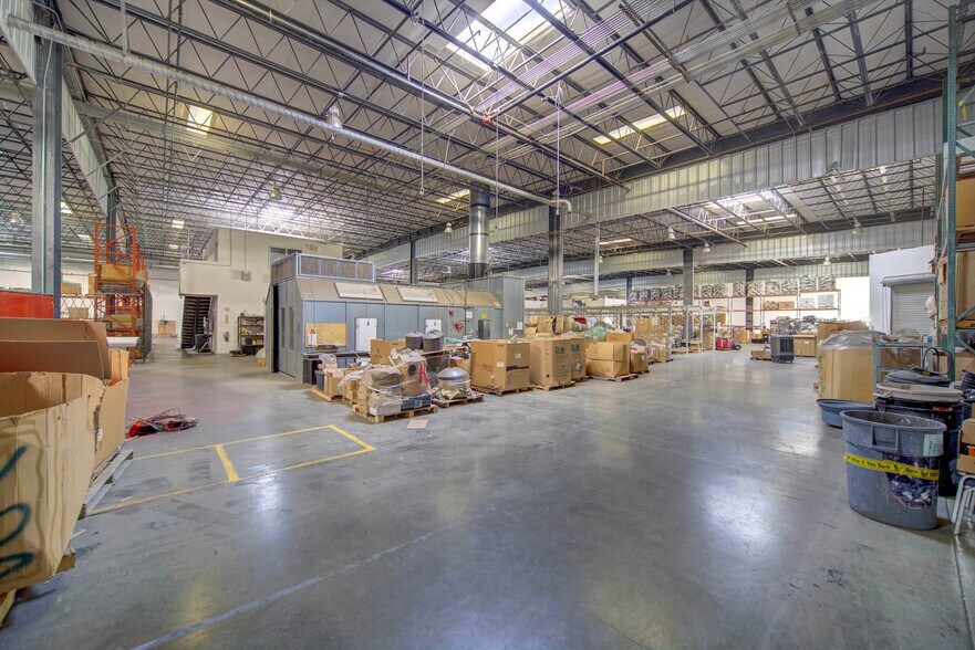 More Photos Of 1065 Marauder St, Chico Manufacturing For Lease