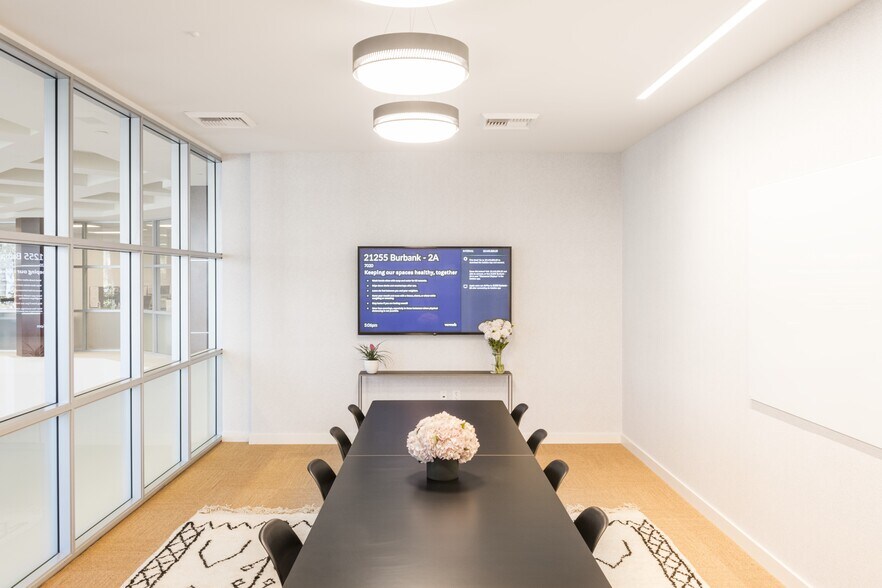 More Photos Of 21255 Burbank Blvd, Woodland Hills Office For Lease