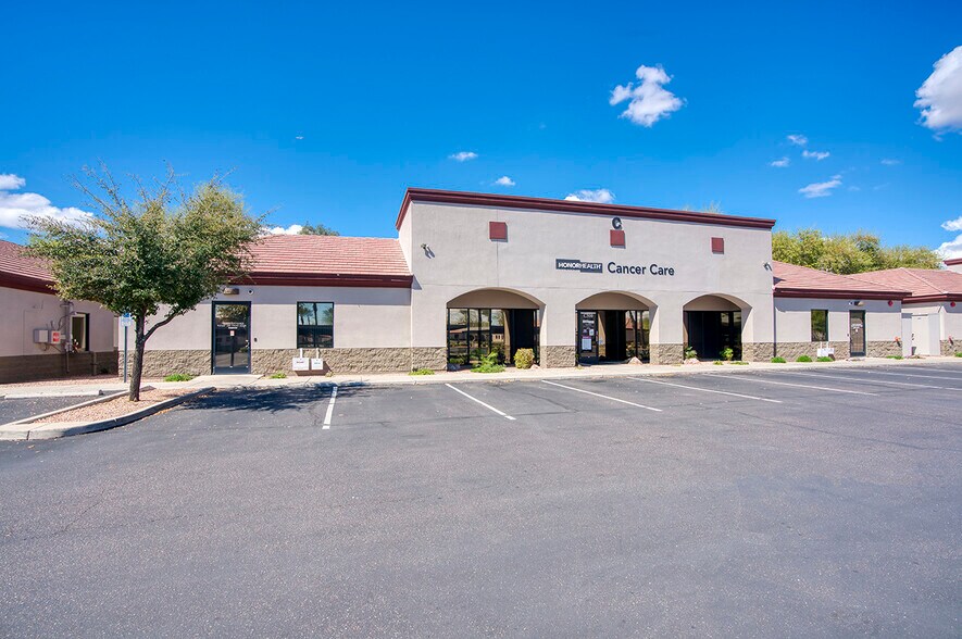 More Photos Of 5750 W Thunderbird Rd, Glendale Medical For Lease