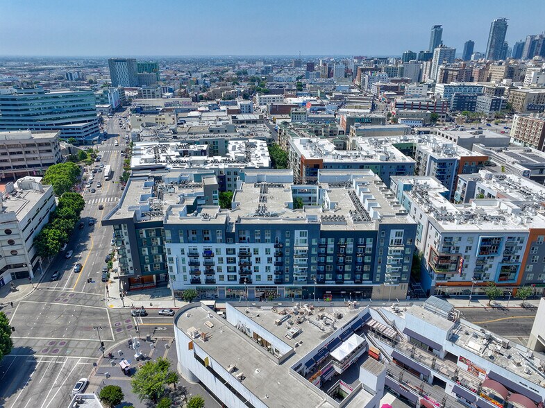 More Photos Of 232 E 2nd St, Los Angeles Apartments For Lease