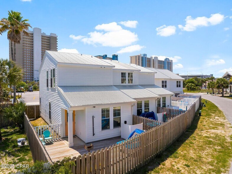 More Photos Of 10609 Parkhill Cir, Panama City Beach Apartments For Sale