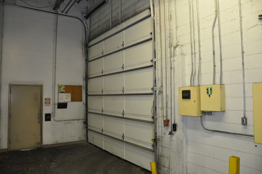 More Photos Of 2903 Lee Ave, Sanford Manufacturing For Sale