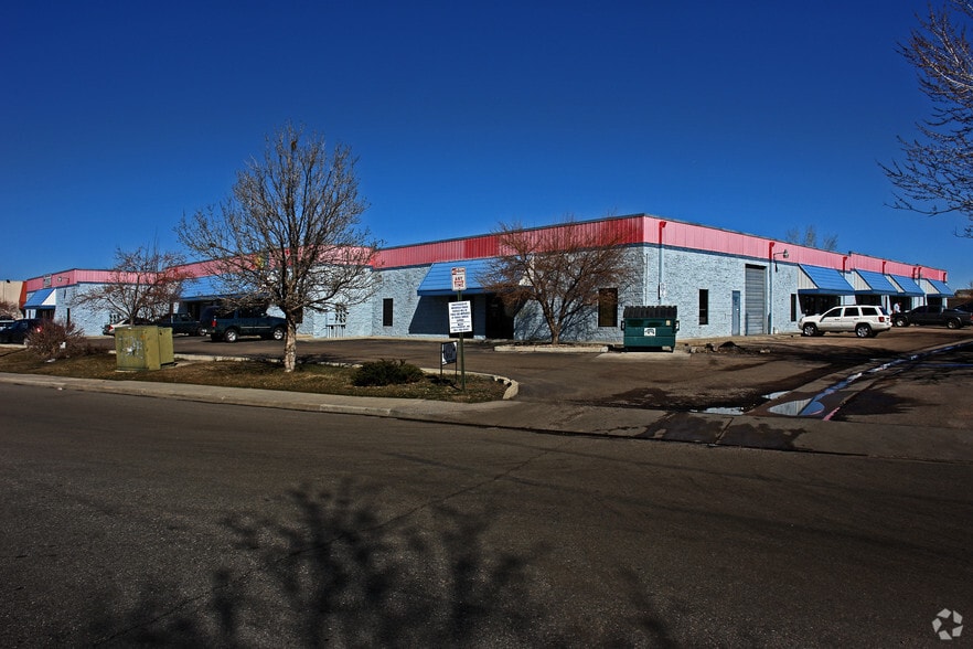 More Photos Of 11480 Cherokee St, Northglenn Warehouse For Lease