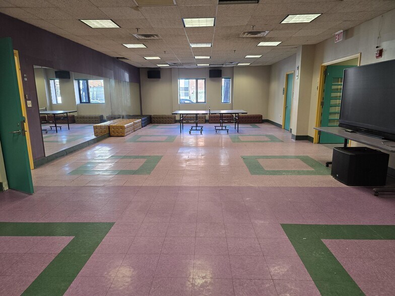 More Photos Of 6202 16th Ave, Brooklyn Rehabilitation Center For Lease