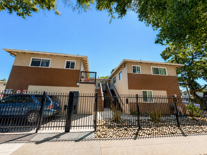 More Photos Of 2145 Randolph Dr, San Jose Apartments For Sale