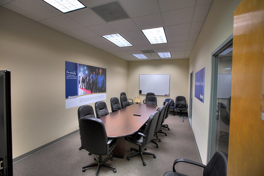 More Photos Of 1015 Cobb Place Blvd, Kennesaw Office For Lease