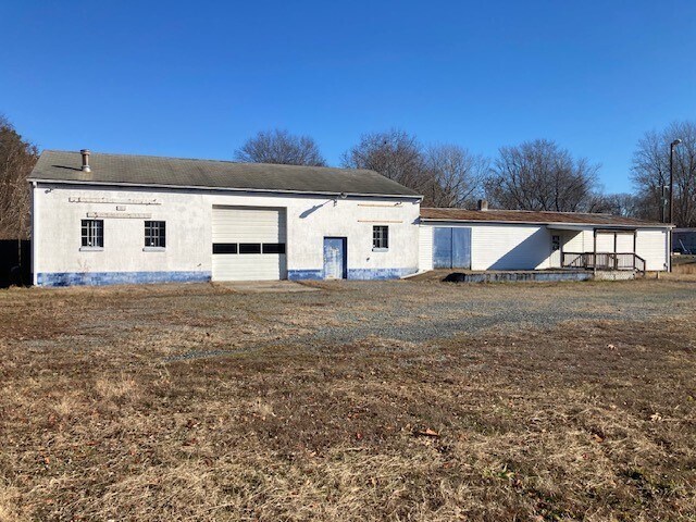 Primary Photo Of 25527 Tidewater Trl, Port Royal Industrial For Lease