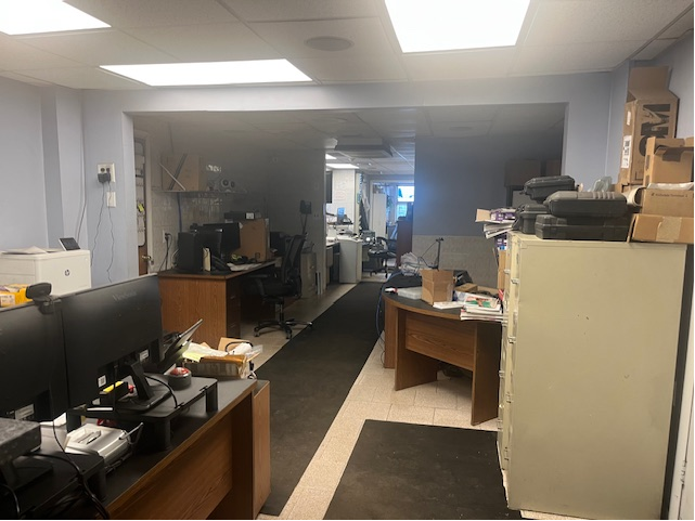 More Photos Of 152 Industrial Loop, Staten Island Auto Repair For Sale